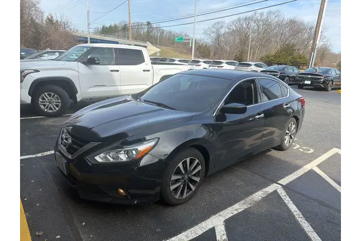 $10999 : Nissan Altima 2017 2.5 SV 4d image 3