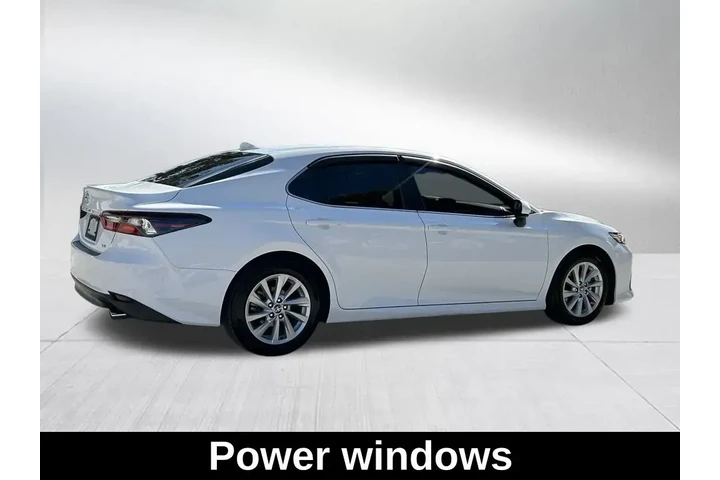 $19996 : Toyota Camry 2023 LE 4dr Sed image 6