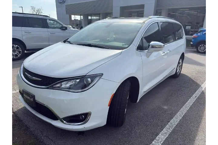 $16250 : Chrysler Pacifica 2018 Limit image 2