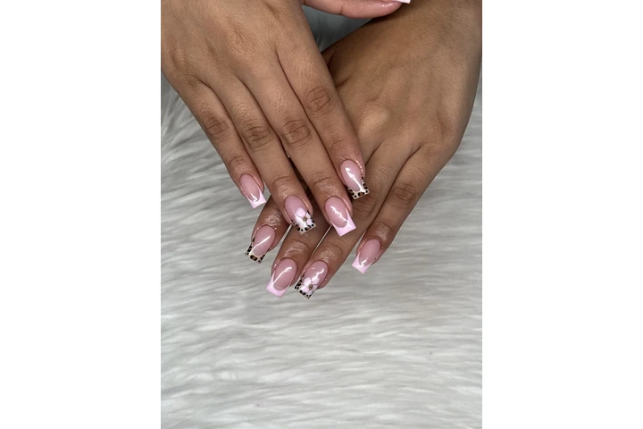 Uñas de polygel, manicure,pedi image 1