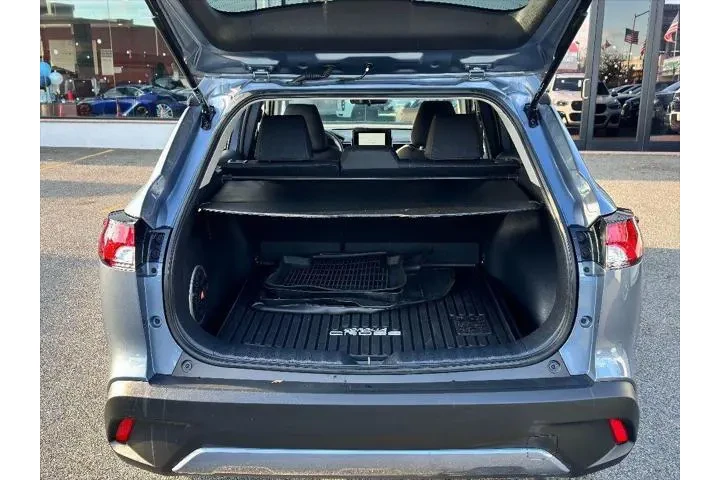 $22895 : Toyota Corolla Cross 2024 AW image 10