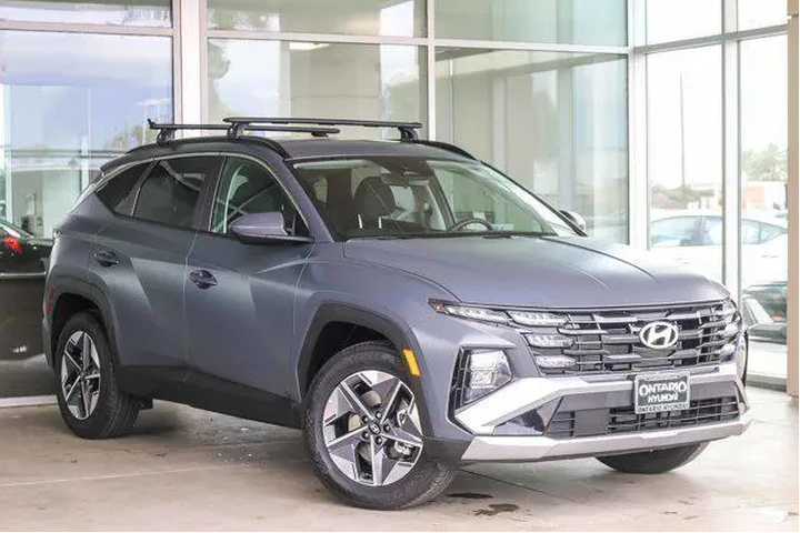 $26288 : Hyundai TUCSON 2025 AWD SEL image 2