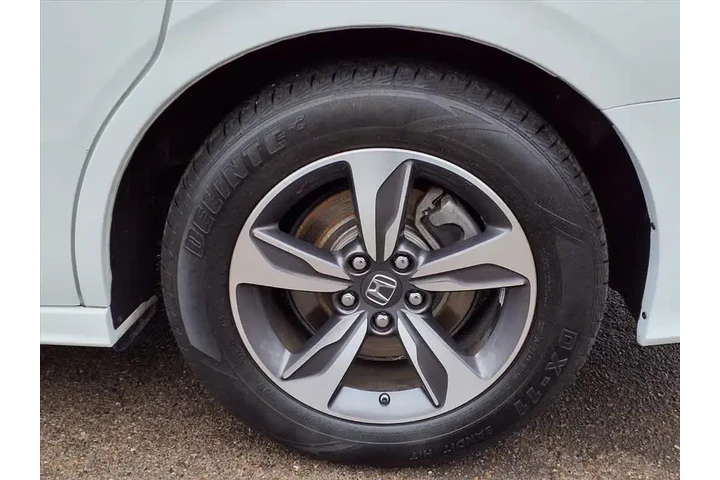 $33650 : Honda Odyssey 2020 Touring 4 image 8