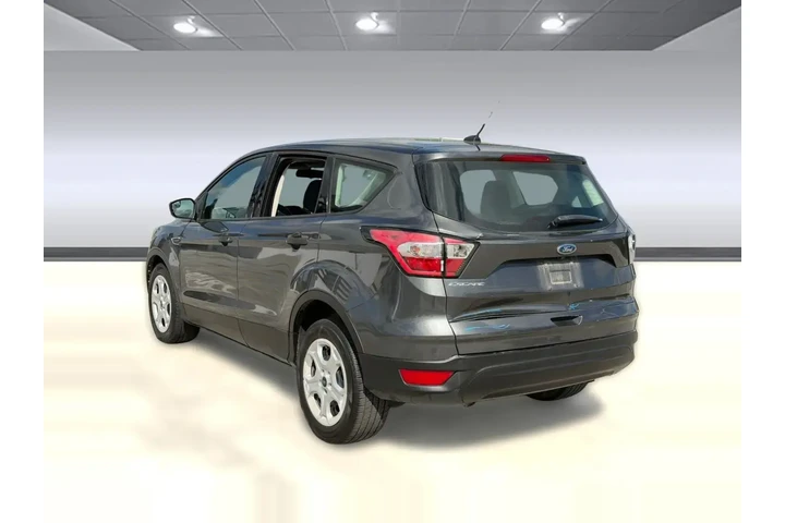 $9999 : Ford Escape 2017 S 4dr SUV image 3