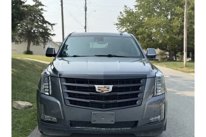 $21999 : 2019 Escalade ESV Premium Lux image 3