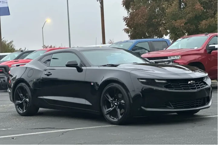 $21500 : Chevrolet Camaro 2019 LT 2dr image 9