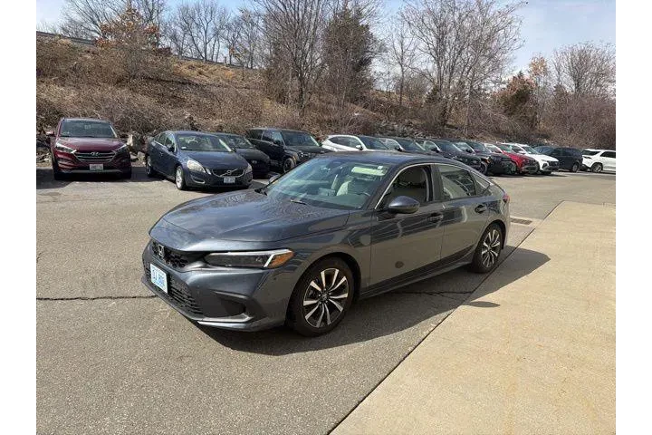 $25888 : Honda Civic 2024 EX-L 4dr Ha image 1