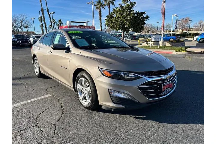 $20995 : Chevrolet Malibu 2024 LT 4dr image 1