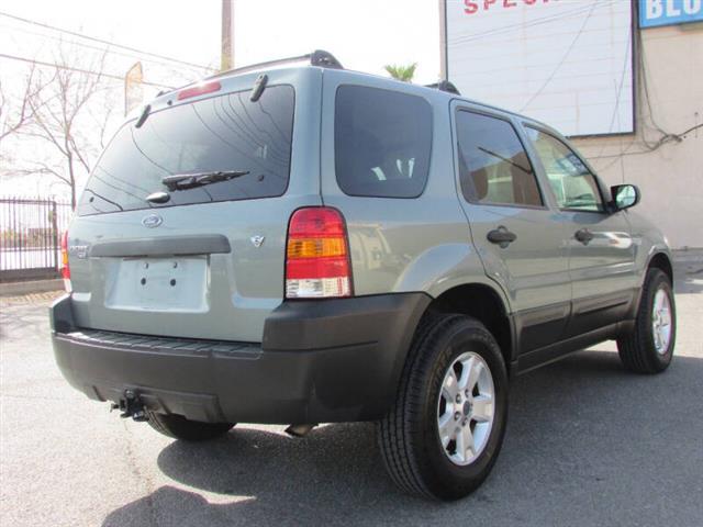 $8995 : 2005 Escape XLT image 4