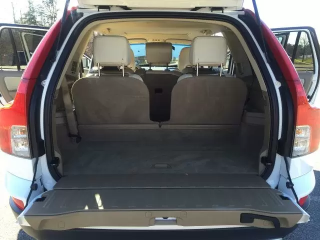 $3000 : 2008 Volvo XC90 SUV image 4