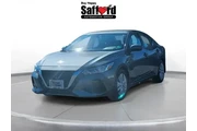 $13898 : Nissan Sentra 2022 S 4dr Sed thumbnail