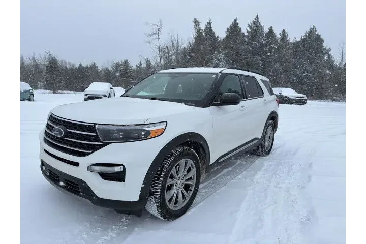 $21162 : Ford Explorer 2020 AWD XLT 4 image 2