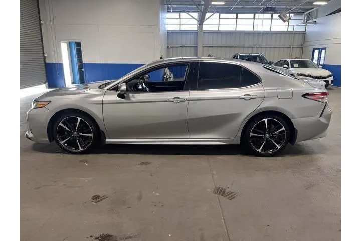 $22399 : Toyota Camry 2019 XSE 4dr Se image 6