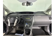 $8000 : 2011 Prius TWO thumbnail