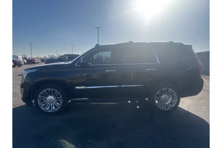 $28982 : Cadillac Escalade 2017 4x4 P image 4