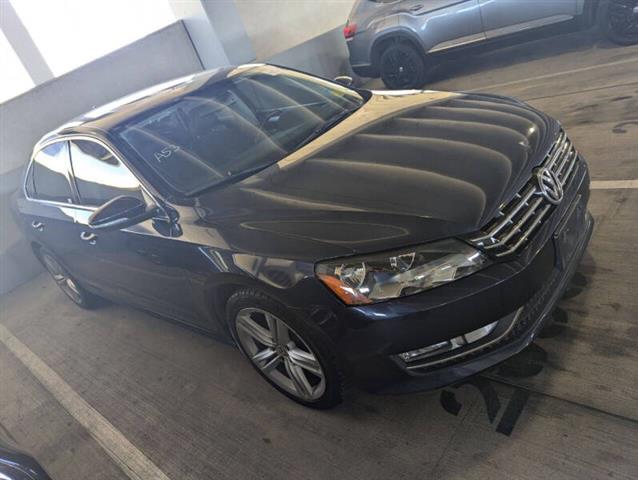 $7490 : 2012 Passat V6 SE image 4