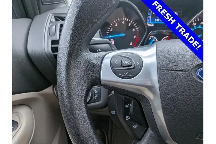 $6980 : Ford Escape 2016 SE 4dr SUV image 10