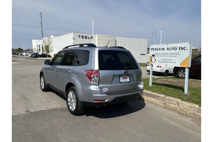 $6990 : 2012 Forester 2.5X Premium image 4