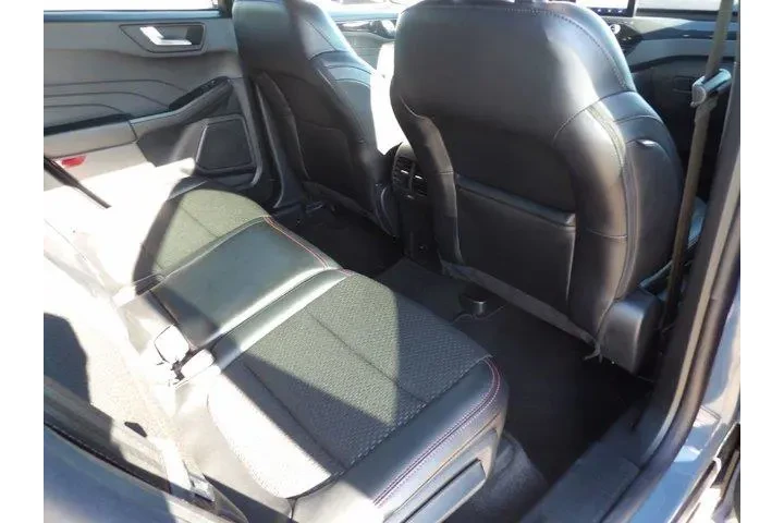 $23998 : Ford Escape 2025 ST-Line 4dr image 7