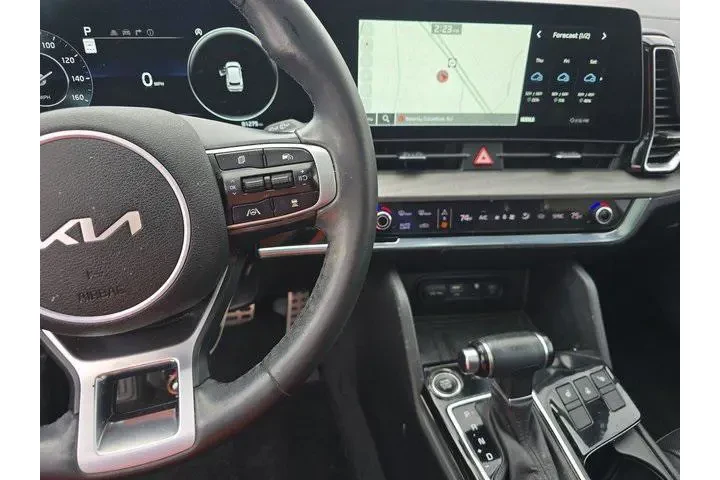 $20647 : Kia Sportage 2023 AWD X-Pro image 6