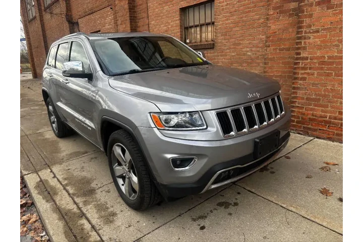 $6800 : 2015 Grand Cherokee Limited image 9
