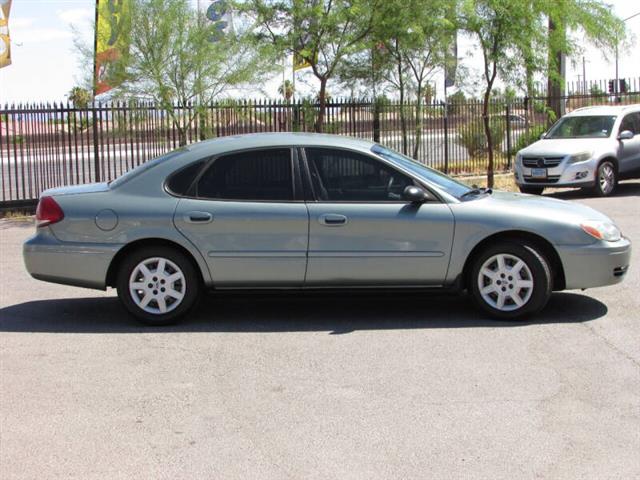 $5995 : 2007 Taurus SE image 8