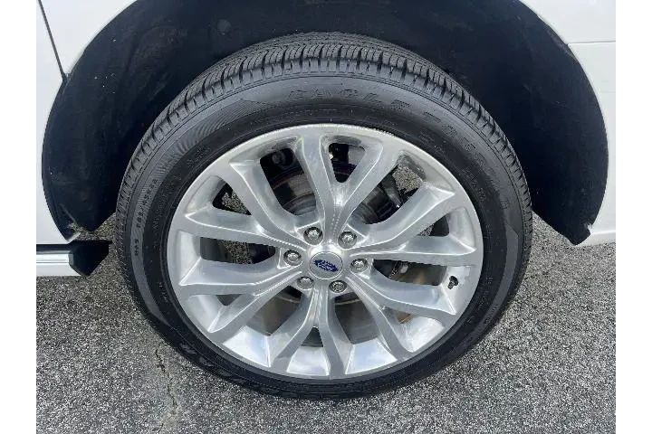 $17981 : Ford Expedition MAX 2019 4x2 image 9