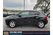 $11975 : Chevrolet Trax 2022 AWD LS 4 thumbnail