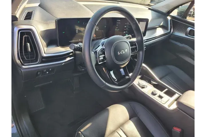 $36497 : Kia Sorento Plug-In Hybrid 2 image 9