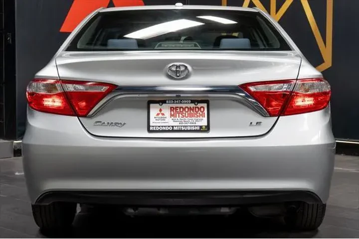 $15784 : Toyota Camry 2017 SE 4dr Sed image 10