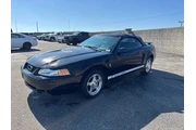 $5982 : Ford Mustang 2002 Deluxe 2dr thumbnail