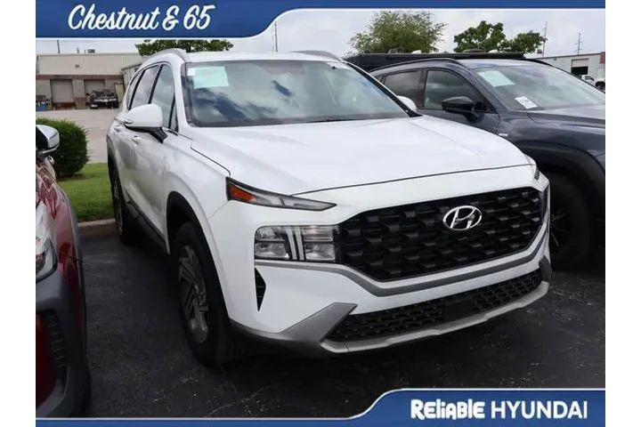 $27998 : Hyundai SANTA FE 2023 SEL 4d image 2