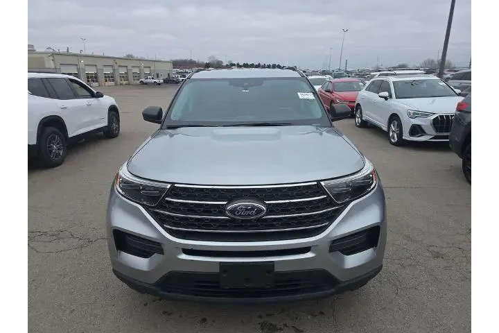 $22999 : Ford Explorer 2023 XLT 4dr S image 2