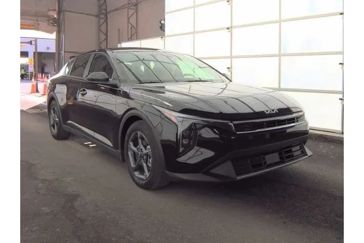 $23773 : Kia K4 2025 LXS 4dr Sedan image 4