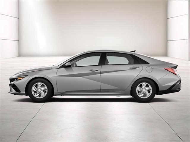$23140 : New 2024 Hyundai ELANTRA SE image 3