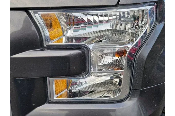 $22729 : Ford F-150 2017 4x4 XLT 4dr image 9