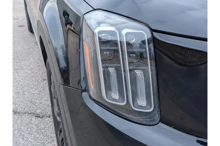 $39999 : Kia Telluride 2023 AWD SX 4d image 4