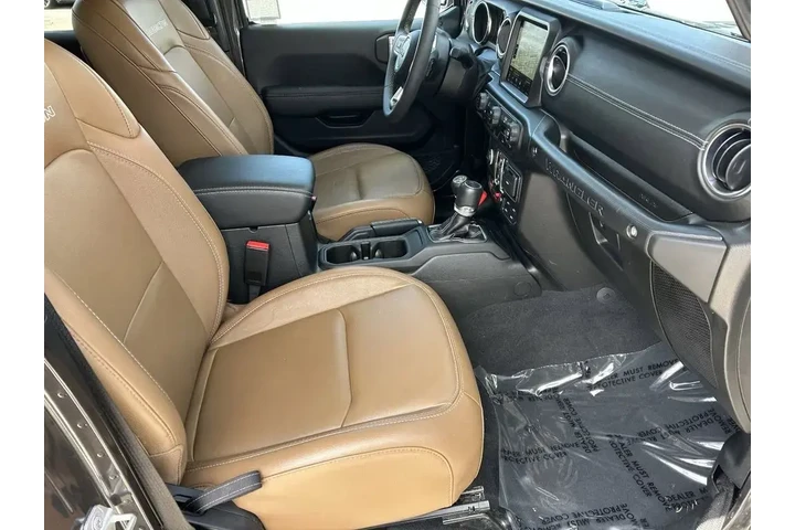 $28448 : Jeep Wrangler 2023 4x4 Rubic image 9