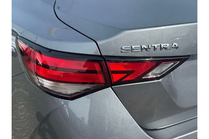 $15995 : Nissan Sentra 2022 SV 4dr Se image 10