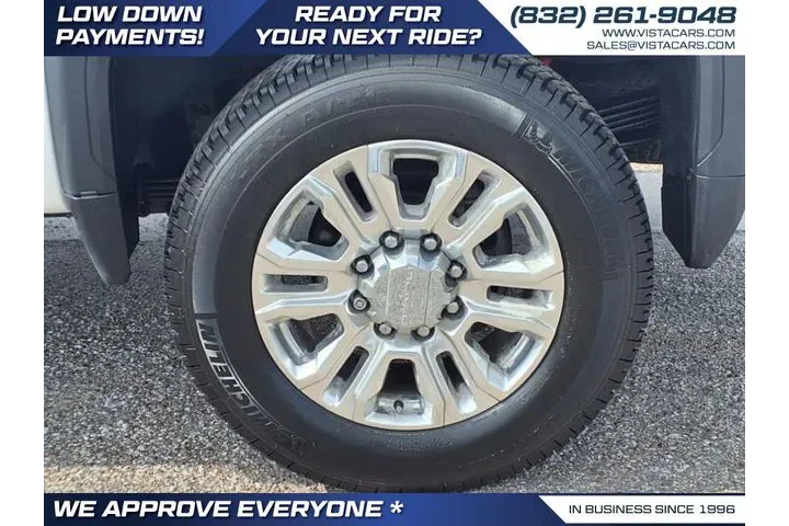 $58799 : 2022 GMC Sierra 2500HD Denali image 5