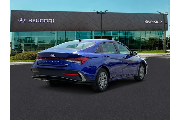 $22991 : Hyundai ELANTRA Hybrid 2024 image 7