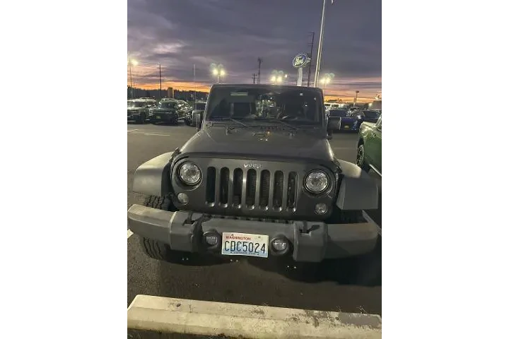 $27990 : Jeep Wrangler JK Unlimited 2 image 2