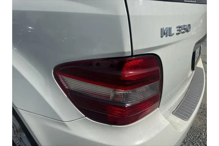 $7999 : Mercedes-Benz M-Class 2011 M image 10