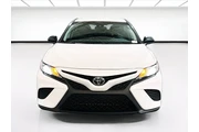 $22900 : Toyota Camry 2020 SE 4dr Sed thumbnail