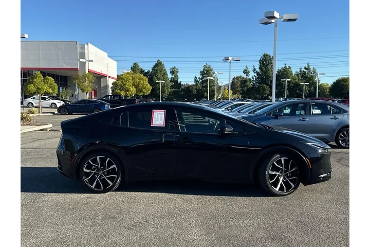 $31570 : Toyota Prius Prime 2023 SE 4 image 3