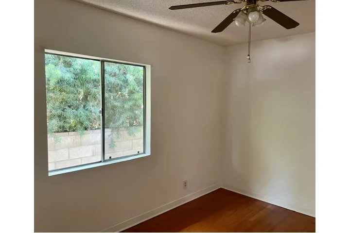 $1500 : AVAILABLE FOR RENT image 1