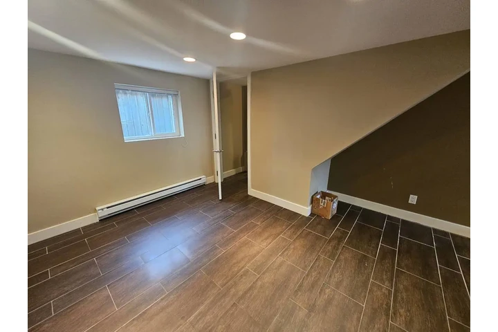 $899 : Fantastic View Now Ready Apply image 8