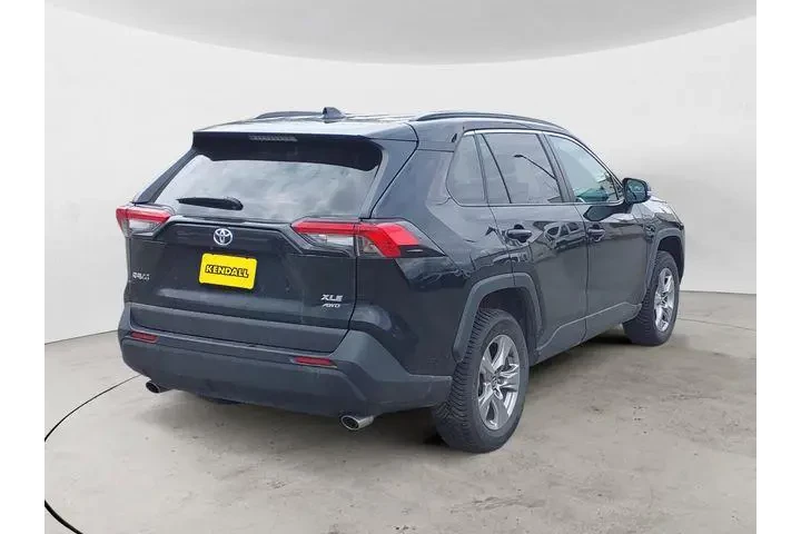 $34888 : Toyota RAV4 2024 AWD XLE 4dr image 5