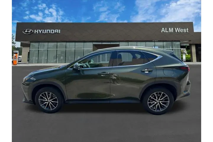 $38520 : Lexus NX 250 2024 Premium 4d image 8