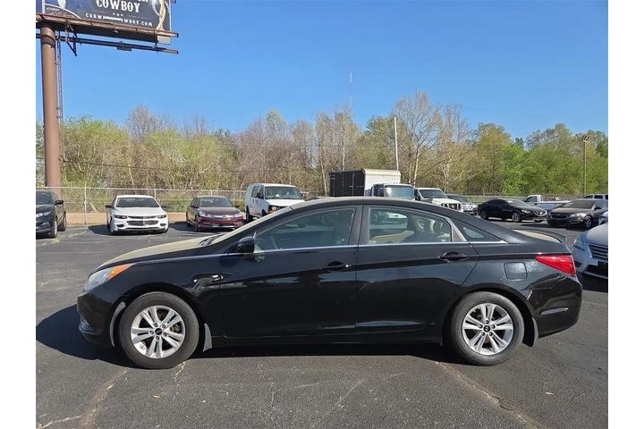$6750 : 2013 Sonata GLS image 2